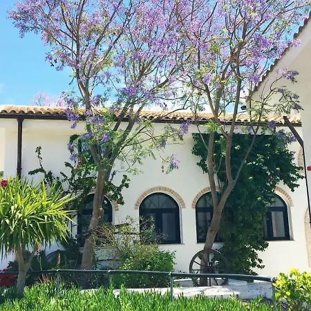 Perikleshills * Thermisía